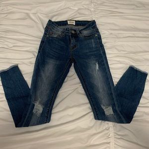 NWOT!! Adjustable waist Hudson girls jeans size 8!